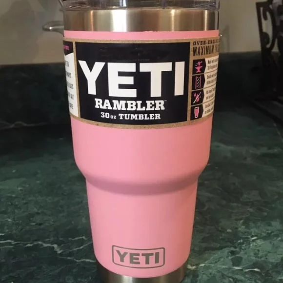 Yeti Rambler 30 Oz. Pink